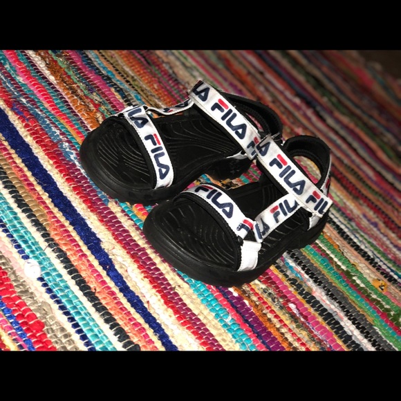 fila disruptor summer spectrum